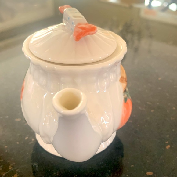 Vintage mini teapot hand painted fruit , floral and candy theme - Picture 3 of 6